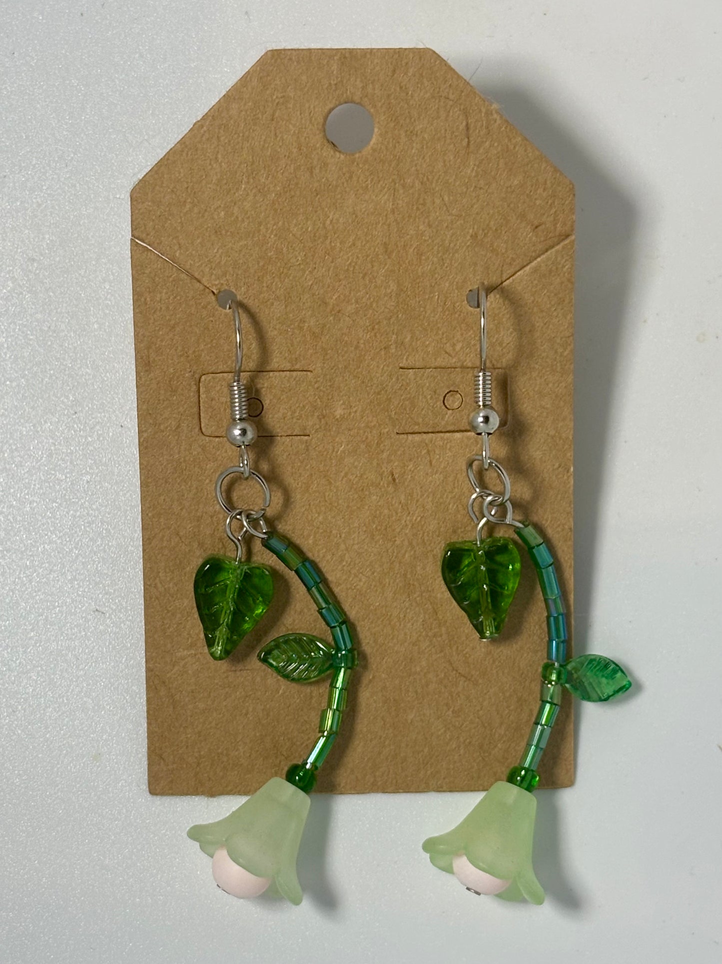 Stemmed Flower Earrings (Green Bulbs)